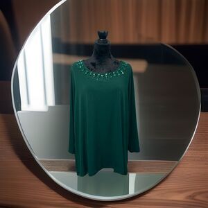 Susan Graver Green Women’s Tunic Embellished Neckline Size 2X